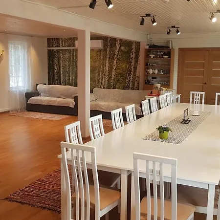 Paehni Kuelalistemaja Rouge